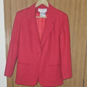 Sag Harbor Women's Bold Red Blazer